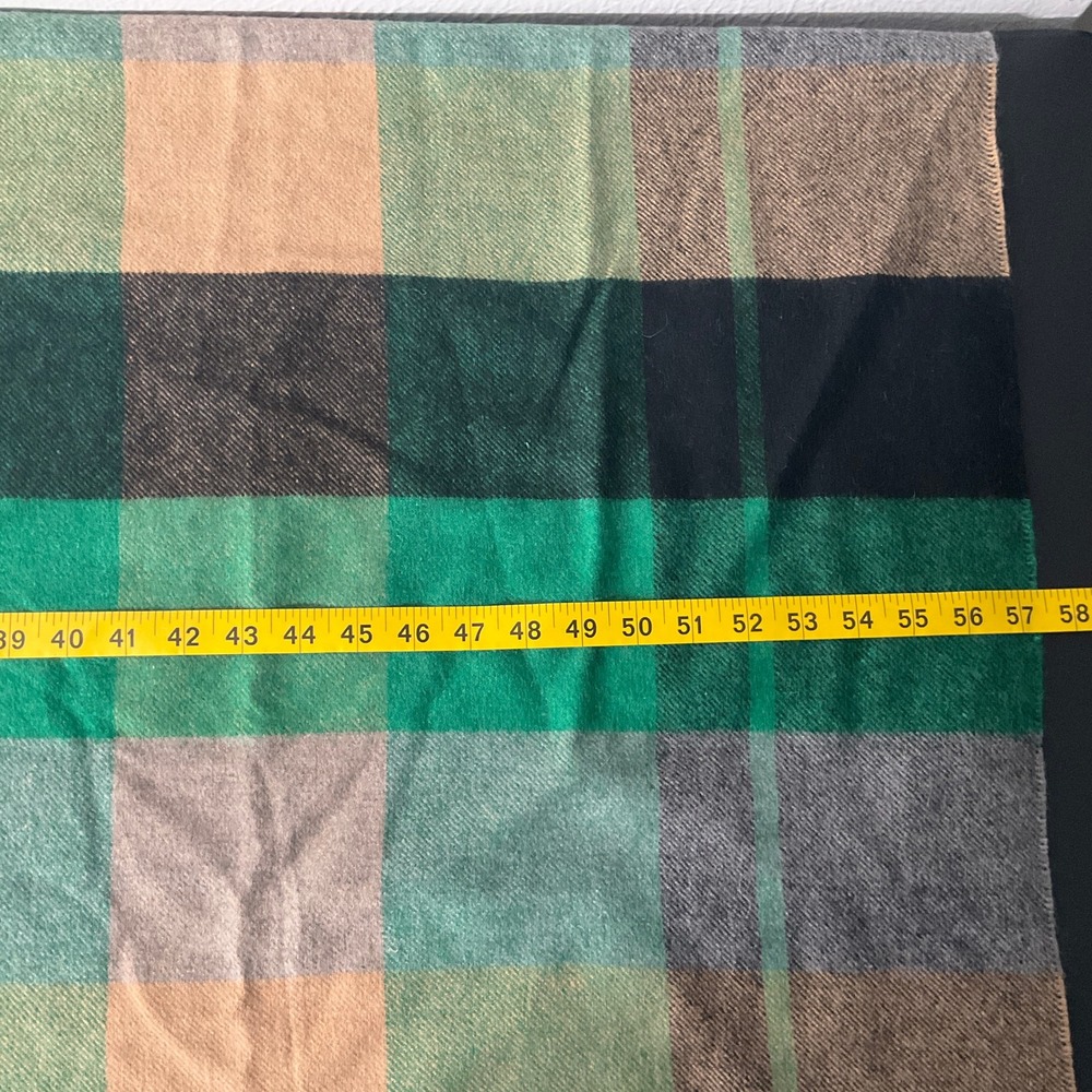 Zara Poncho Wrap Womens M Green Wool Blend Plaid‎ Fringe Oversized Cape NEW - Picture 6 of 9
